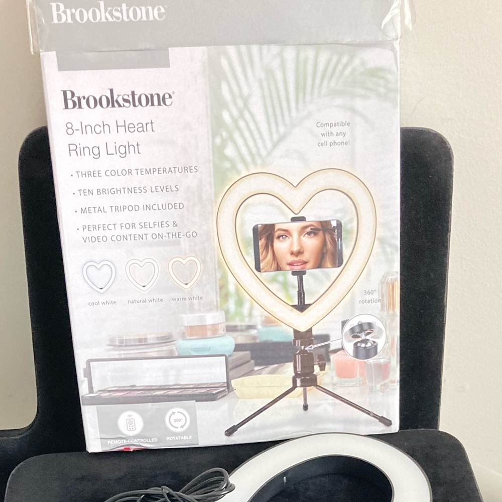 Brookstone Photography Heart Light